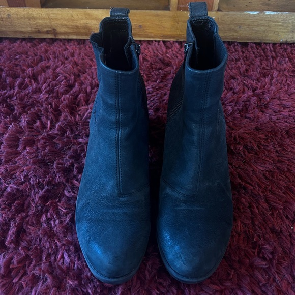 VAGABOND BLACK PLATFORM BOOTS SIZE 7 (38) WOMENS - Picture 2 of 4